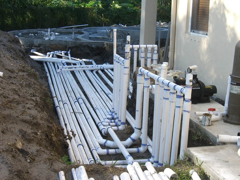 Les éléments nécessaires à la plomberie d’une piscine Artfloral